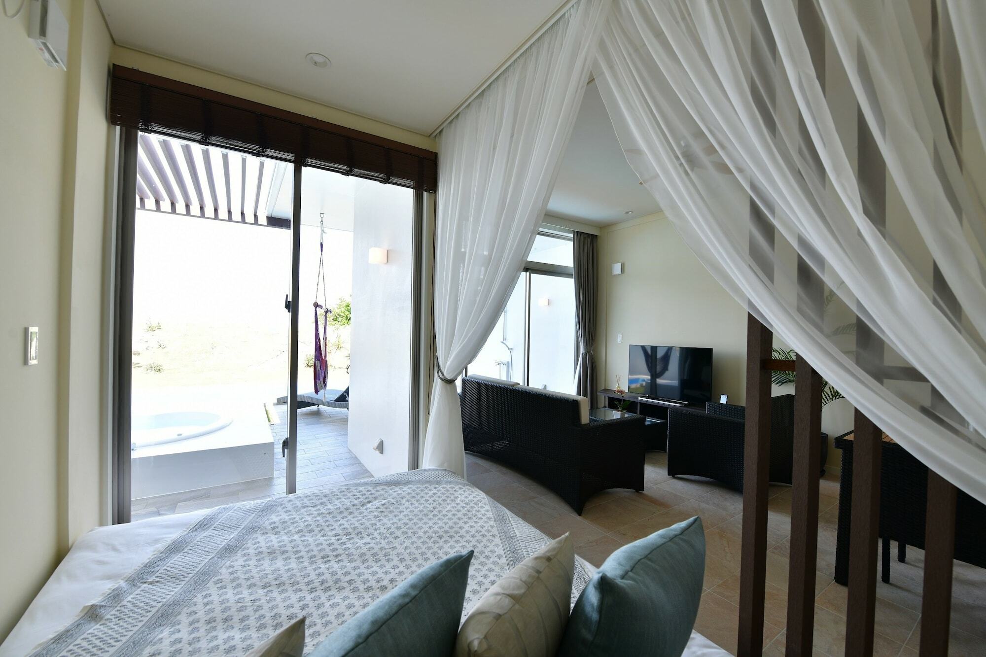 Feliz Villa Suite Irabujima Sawada Miyakojima  Exterior foto